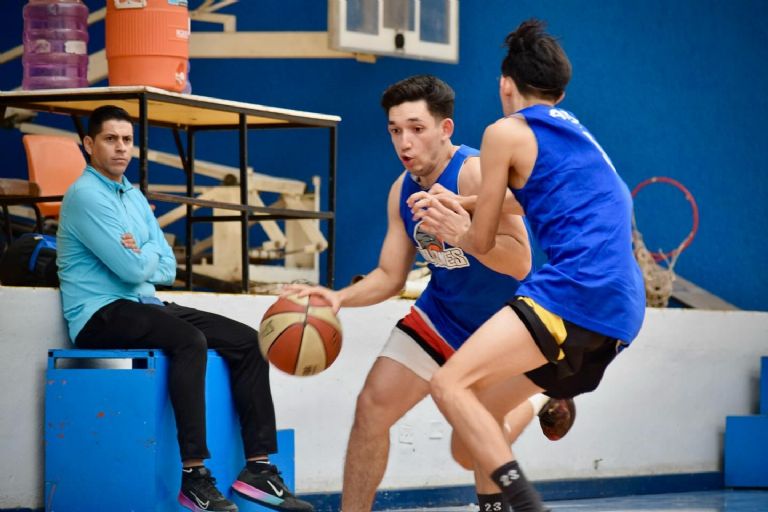 Halcones abre pretemporada en casa