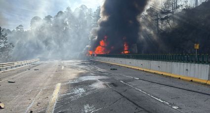 VIDEO: Caos en la Autopista México-Puebla por incendio de una pipa de gas