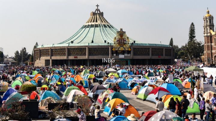 Peregrinos abarrotan la Basílica de Guadalupe; realizan cortes a la circulación