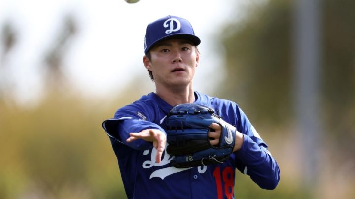 Sasaki atrae una gran multitud en su primera sesión de bullpen con Los Ángeles Dodgers