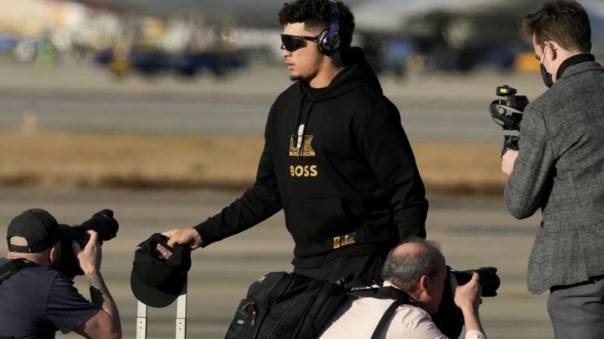 Eagles y Chiefs llegan a Nueva Orleans para la semana del Super Bowl LIX