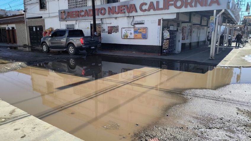 Ciudad Obregón: Comerciantes denuncian afectaciones por presencia de aguas residuales