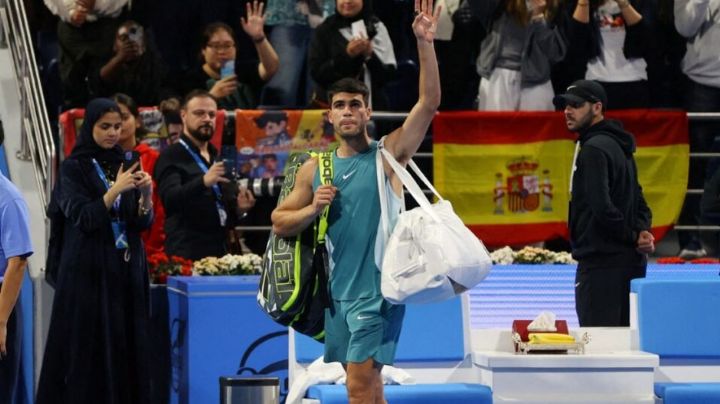 Carlos Alcaraz es sorprendido por Jiri Lehecka y queda fuera en el Qatar Open