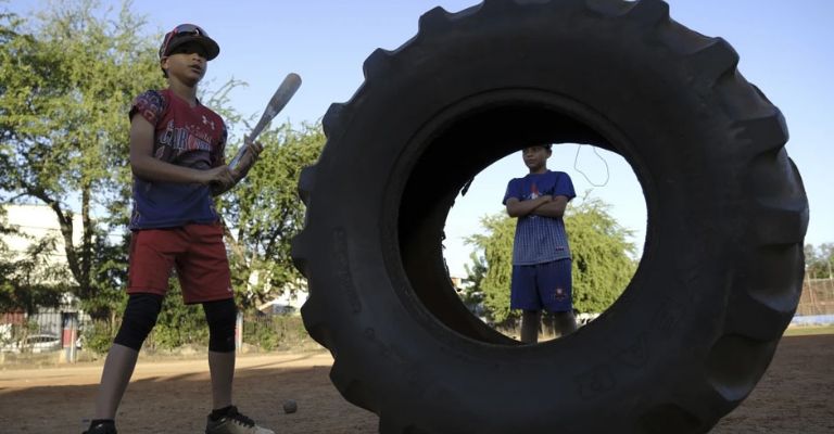 Los peloteritos se preparan arduamente