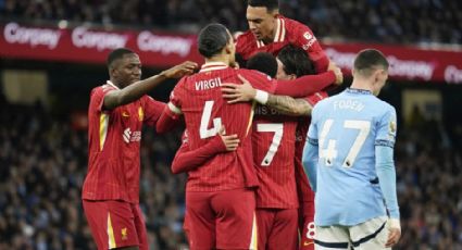 Liverpool se impone al City y la corona de la Premier se tiñe cada vez más de rojo