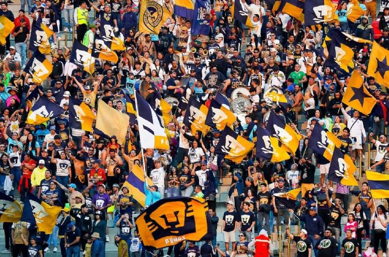 Pumas vs Chivas EN VIVO