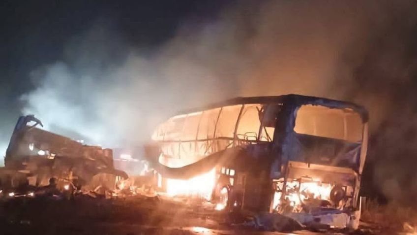 VIDEO: Fatal accidente en carretera Escárcega-Chetumal deja múltiples muertos