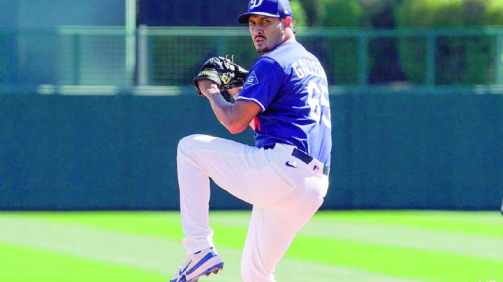 Los Ángeles Dodgers colocan al cajemense Giovanny Gallegos a Ligas Menores