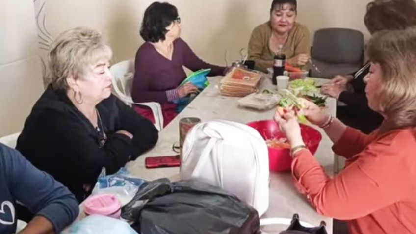 Adultos mayores reciben taller gratuito de alimentación en Guaymas y Empalme