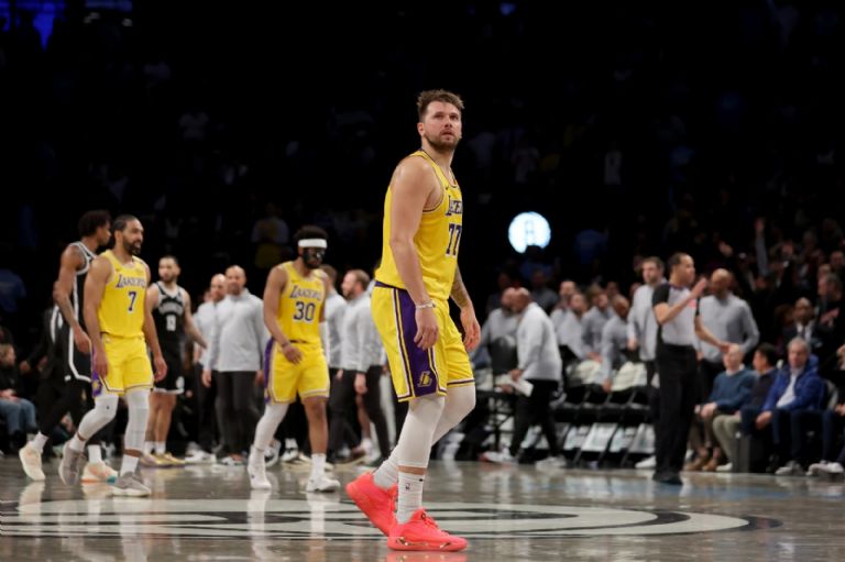 Lakers vs Bucks EN VIVO