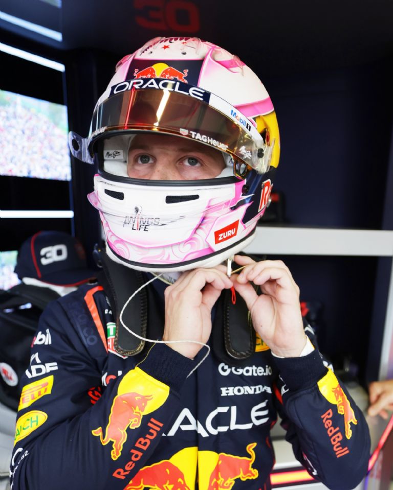 Liam Lawson tiene problemas con su Red Bull