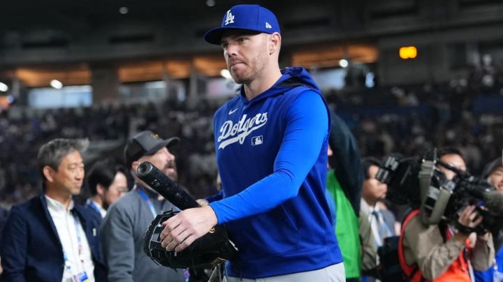 Se encienden las alarmas para los Dodgers; Freddie Freeman se lesiona de una costilla