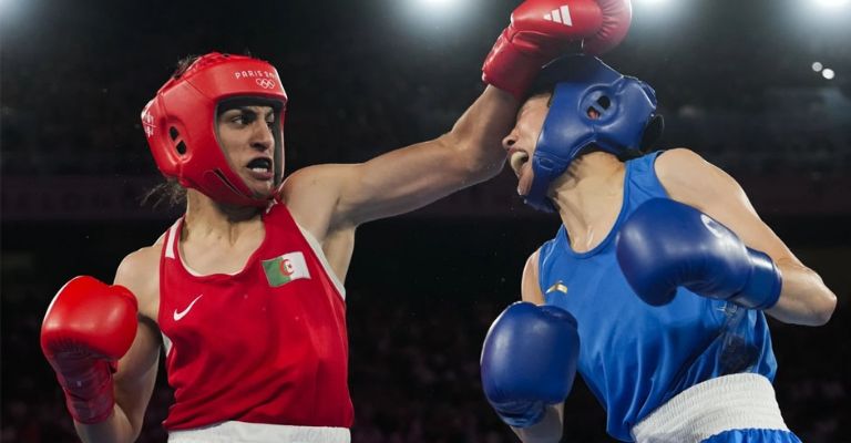 La argelina se defiende de las acusaciones