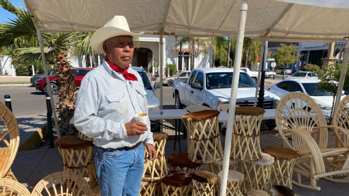 Victoriano Moroyoqui continúa el legado familiar con la artesanía yoreme mayo