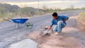 Foto ilustrativa de la nota titulada Residentes de comunidades rurales reparan carretera del valle de Guaymas y Empalme