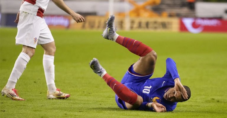 El atacante galo no mostró su brillo