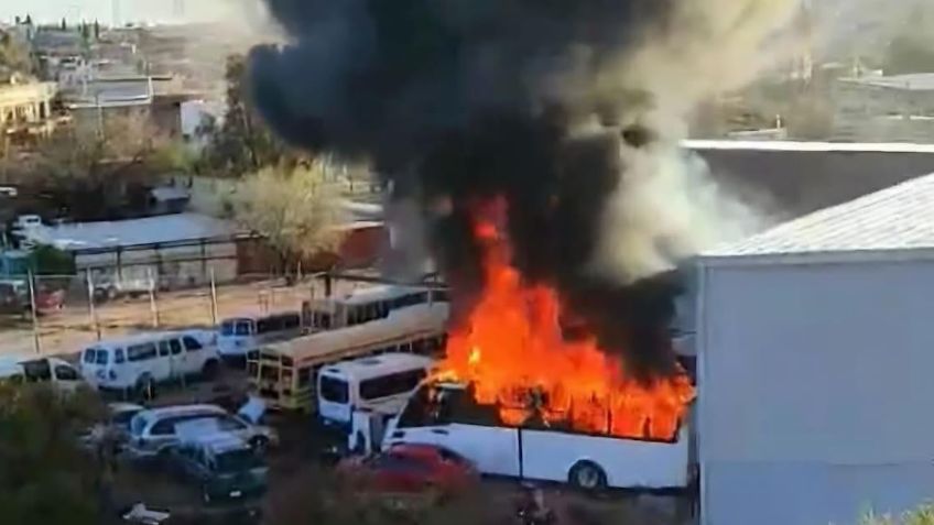 Incendio en empresa de transporte en Nogales deja pérdidas totales en tres vehículos