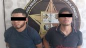 Foto ilustrativa de la nota titulada VIDEO: Captan arresto de dos hombres en Caborca; les hallaron armas, droga y ponchallantas