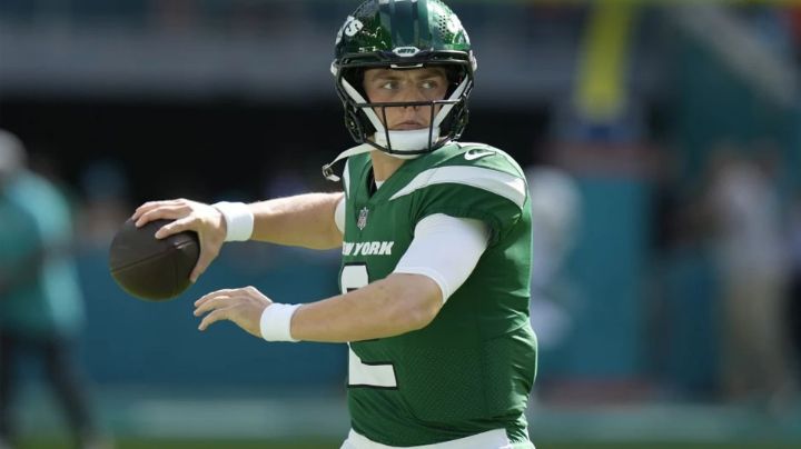 Zach Wilson firma con Miami para ser suplente, pero buscará la titularidad