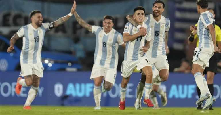 La albiceleste busca dar un paso más rumbo al Mundial