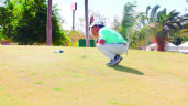 Foto ilustrativa de la nota titulada Todo un éxito el primer día de actividad en el Torneo de Golf Grupo Bours 2025