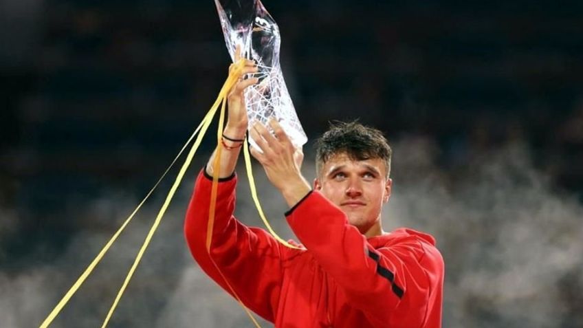 Mensik frustra a Djokovic y se alza con el título del Abierto de Miami