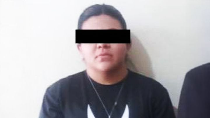 Arrestan en Sonora a maestra de primaria por ofrecer cigarro de marihuana a dos alumnos