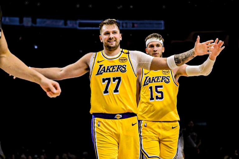 Knicks vs Lakers EN VIVO