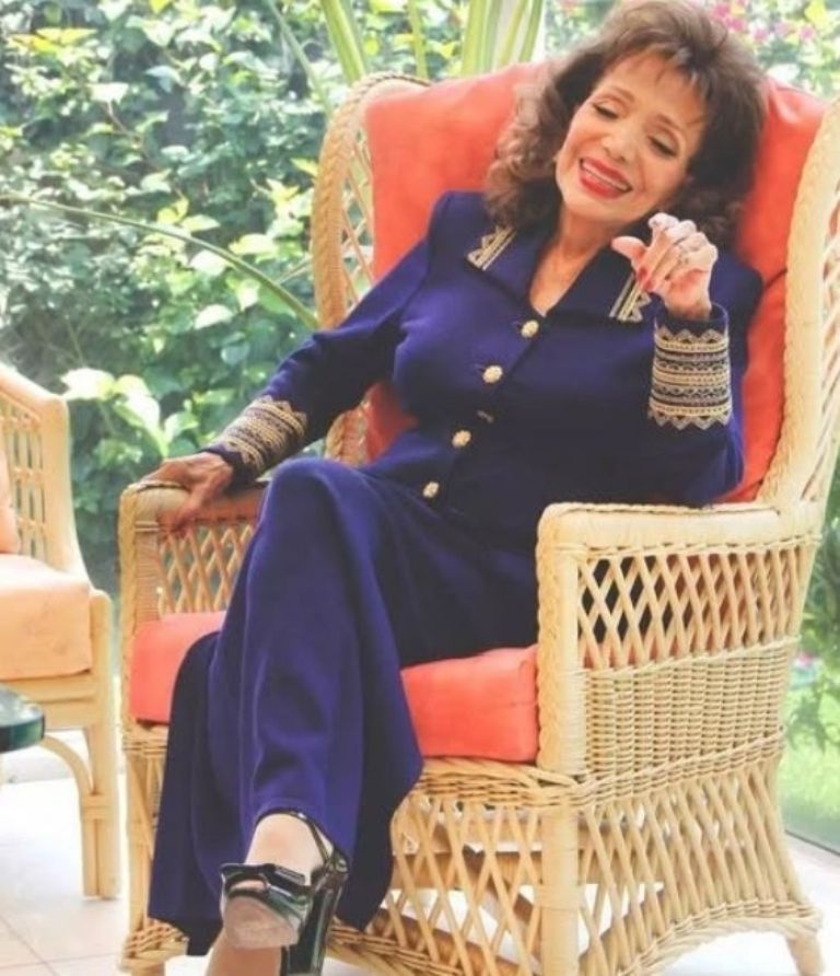 Según la web María Cervantes nació en 1927, aunque uno de sus nietos dice que en realidad cumplió 102 años