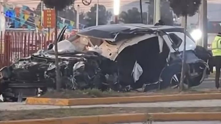 Accidente mortal: Ebrio se estrella contra semáforo en Chicoloapan y pierde la vida