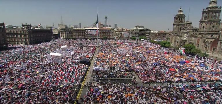 Asistieron más de 350 mil personas a la asamblea de Sheinbaum al Zócalo 