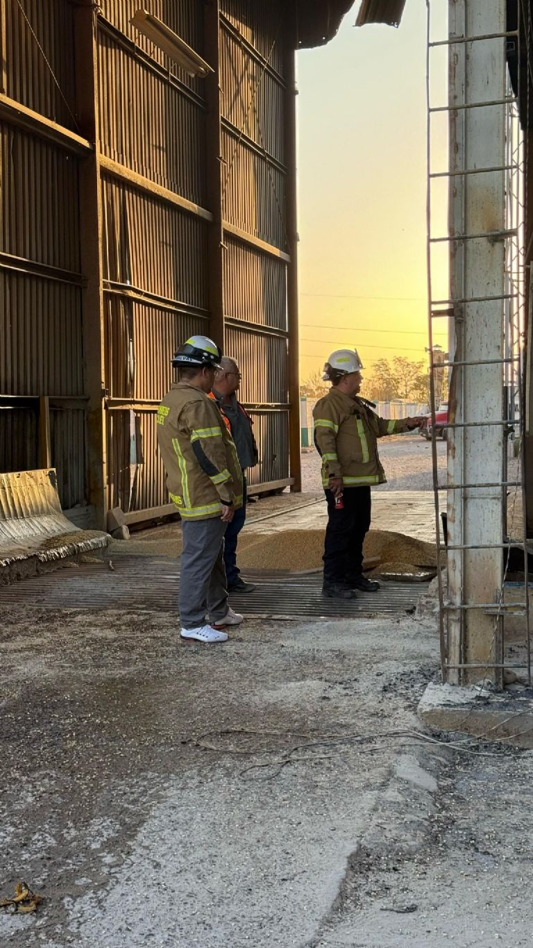 Una explosión en el Parque Industrial de Ciudad Obregón movilizó a las autoridades. Foto: Facebook