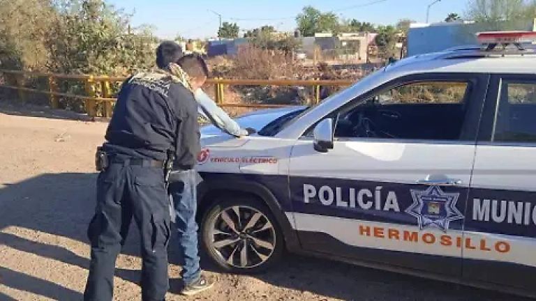 Robo de vehículos policías arrestan a ladrón con llave limada para abrir unidades en Hermosillo