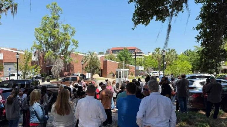 Tiroteo en Universidad Estatal de Florida deja dos muertos y cinco heridos en Tallahassee