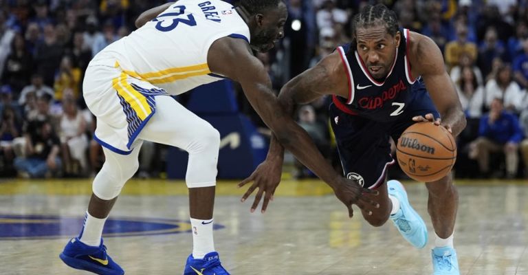 El jugador está feliz de poder jugar al basquetbol