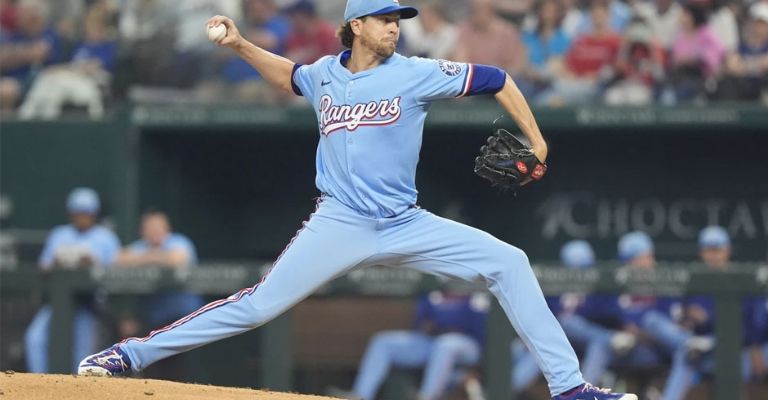 DeGrom también es uno de los que ganan bien