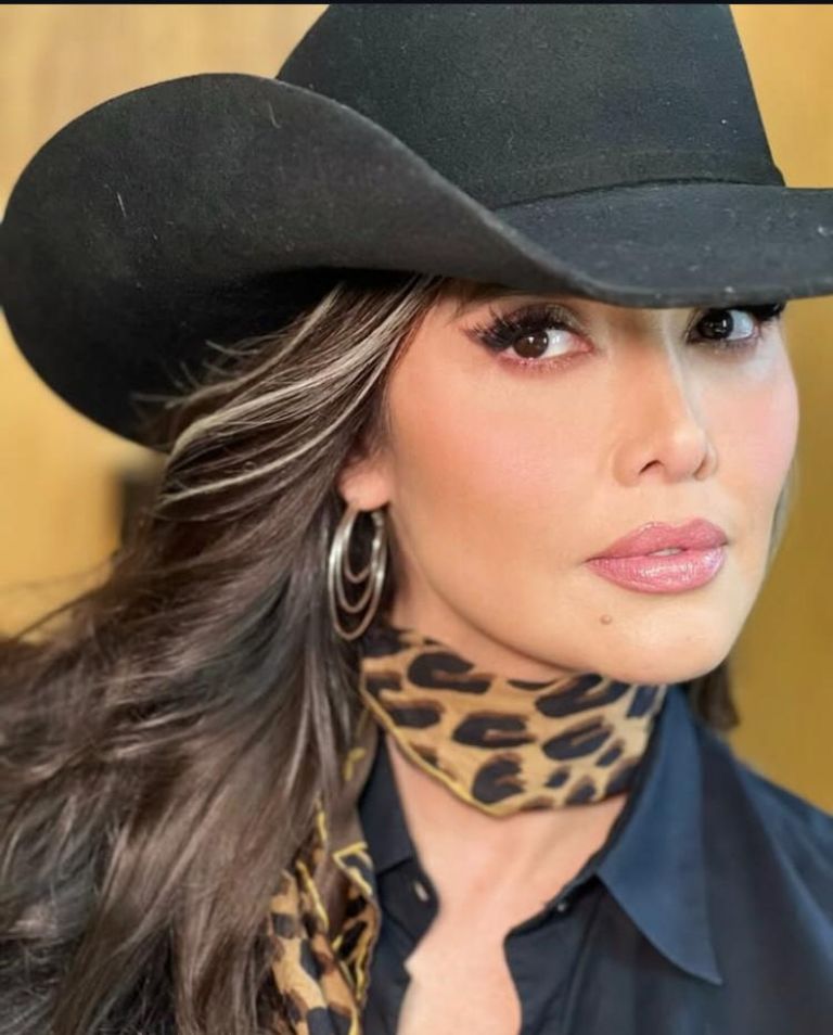 En un avión es donde los síntomas se le comenzaron a presentar 