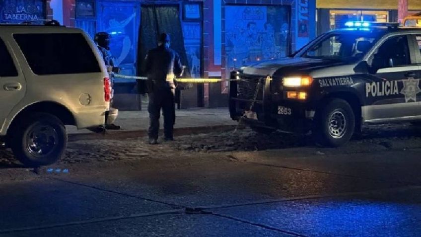 Ejecutan a 4 personas en ataque armado al interior de un bar en Guanajuato