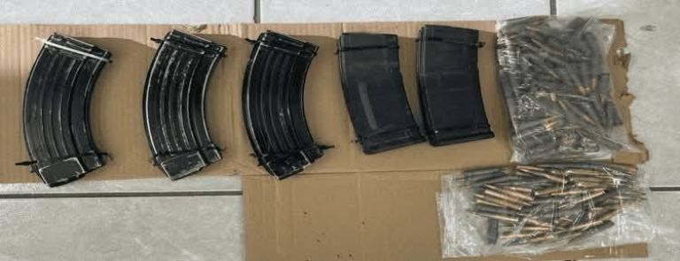 Aseguran arsenal en Bácum, Sonora. Foto: Facebook