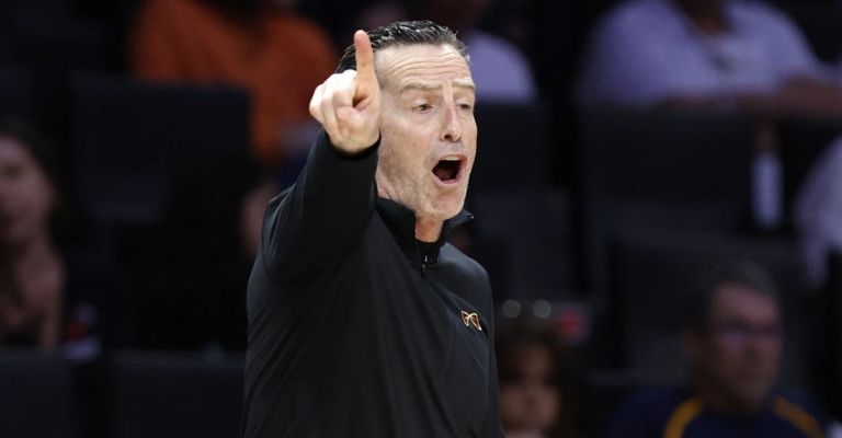 Atkinson está más que feliz con su equipo