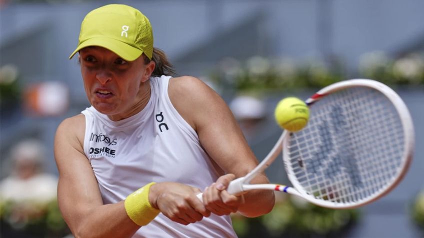Madrid Open: Swiatek reacciona para vencer a Shnaider y va a Cuartos de Final