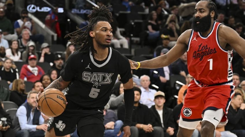 Castle le da a los Spurs su segundo Novato del Año consecutivo en la NBA