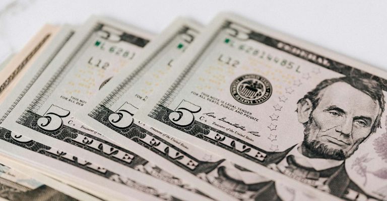 Precio del dólar HOY sábado 3 de abril de 2025 en pesos mexicanos