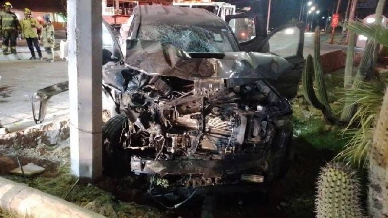 Fuerte choque por alcance deja 7 lesionados sobre el bulevar Tetakawi en San Carlos