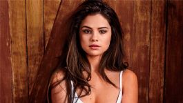 Foto que representa a Selena Gomez y Justin Bieber: ¿Qué hay del 'bebé secreto' y el 'clon' vinculado a Epstein?