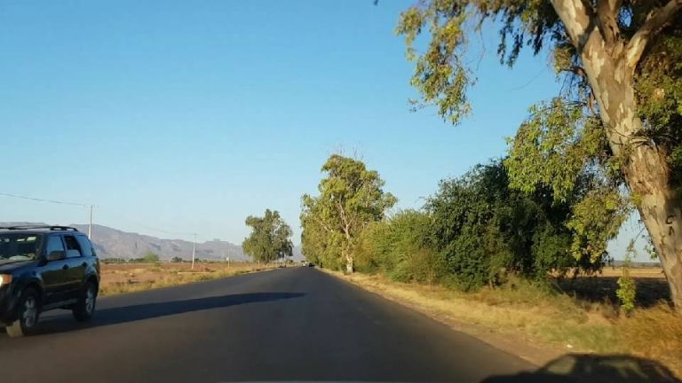 Multas de 8 mil pesos por tomar alcohol en la Calzada en Ciudad Obregón