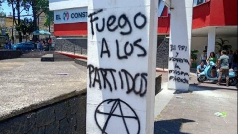 PRI suspende campañas por ataque en su sede en Veracruz; reporta violencia electoral