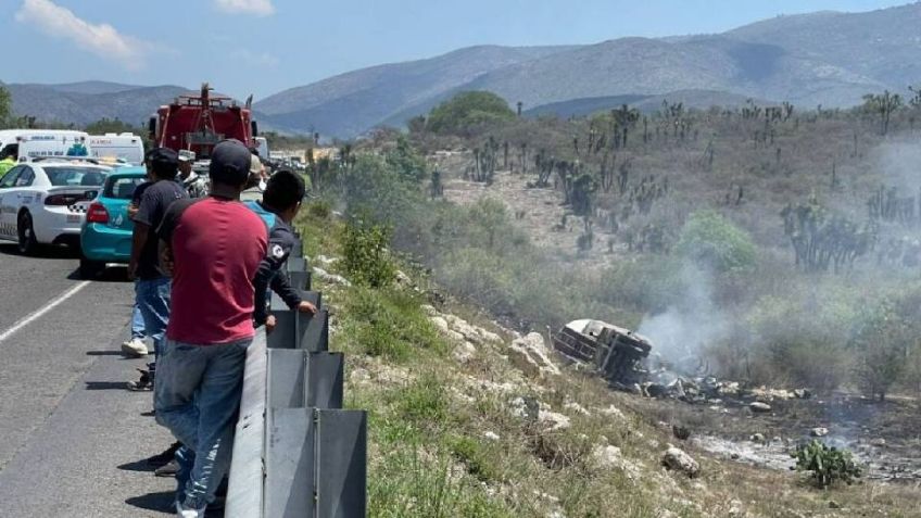 Fatal accidente: lamentan muerte de 9 maestros y 2 agentes de Sedena en Cuacnopalan-Oaxaca
