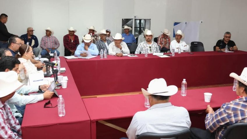 Autoridades yaquis y guaymenses mantienen agenda de trabajo y diversos acuerdos