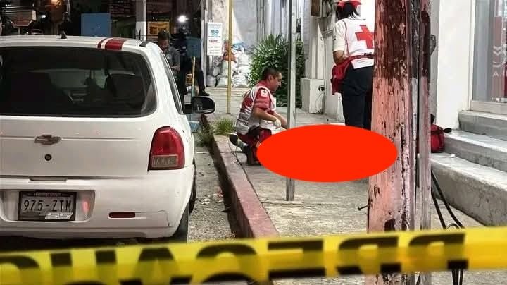 Sicarios matan al creador de contenido 'El Guerrero Fénix' en el centro de Acapulco